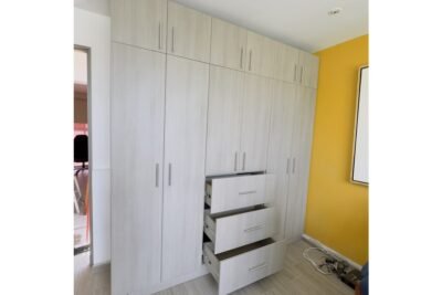 Closet – Pre Ceniza